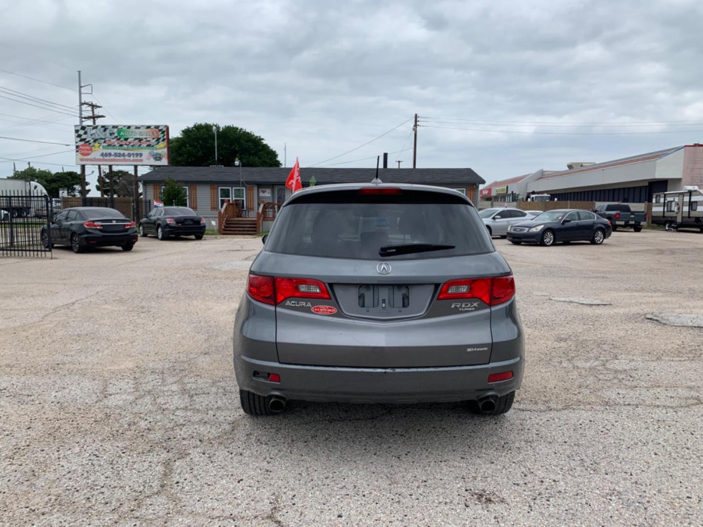 2009 Silver /Black Acura RDX (5J8TB18239A) with an 2.3L L4 DOHC 16V engine, Automatic transmission, located at 1830 North Belt Line Road, Irving, TX, 75061, (469) 524-0199, 32.834373, -96.993584 - Photo#2